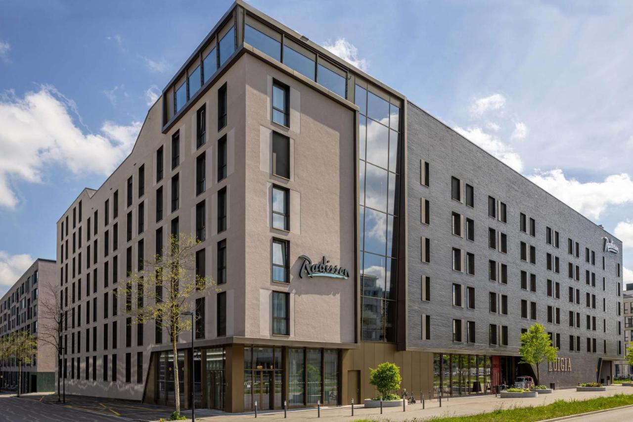 Radisson Hotel & Suites Zurich Opfikon-Glattbrugg エクステリア 写真